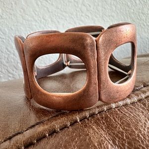 Paparazzi bracelet- bronze copper